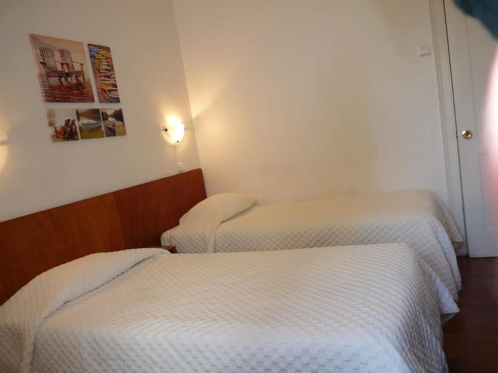 Casa Londres Hotel Estoril Buitenkant foto