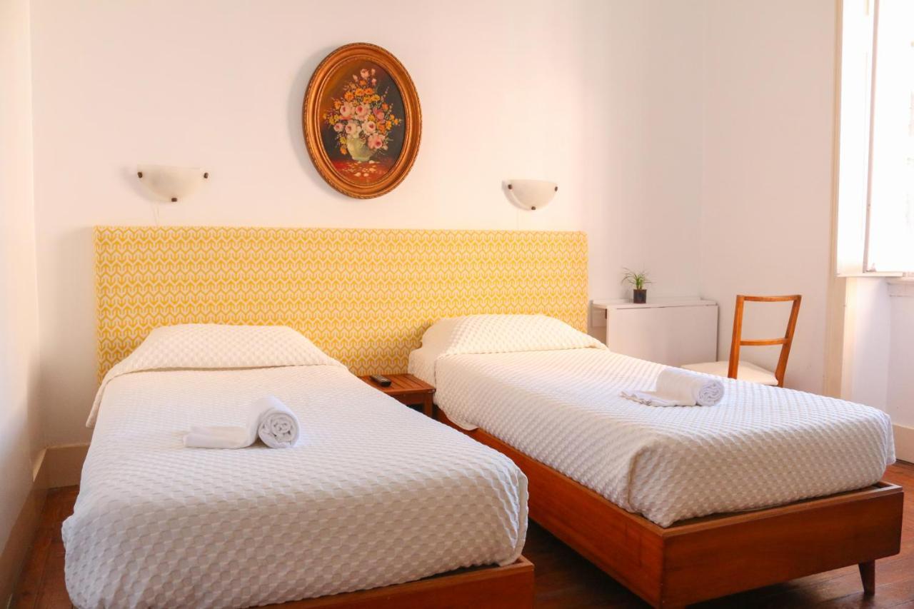 Casa Londres Hotel Estoril Buitenkant foto