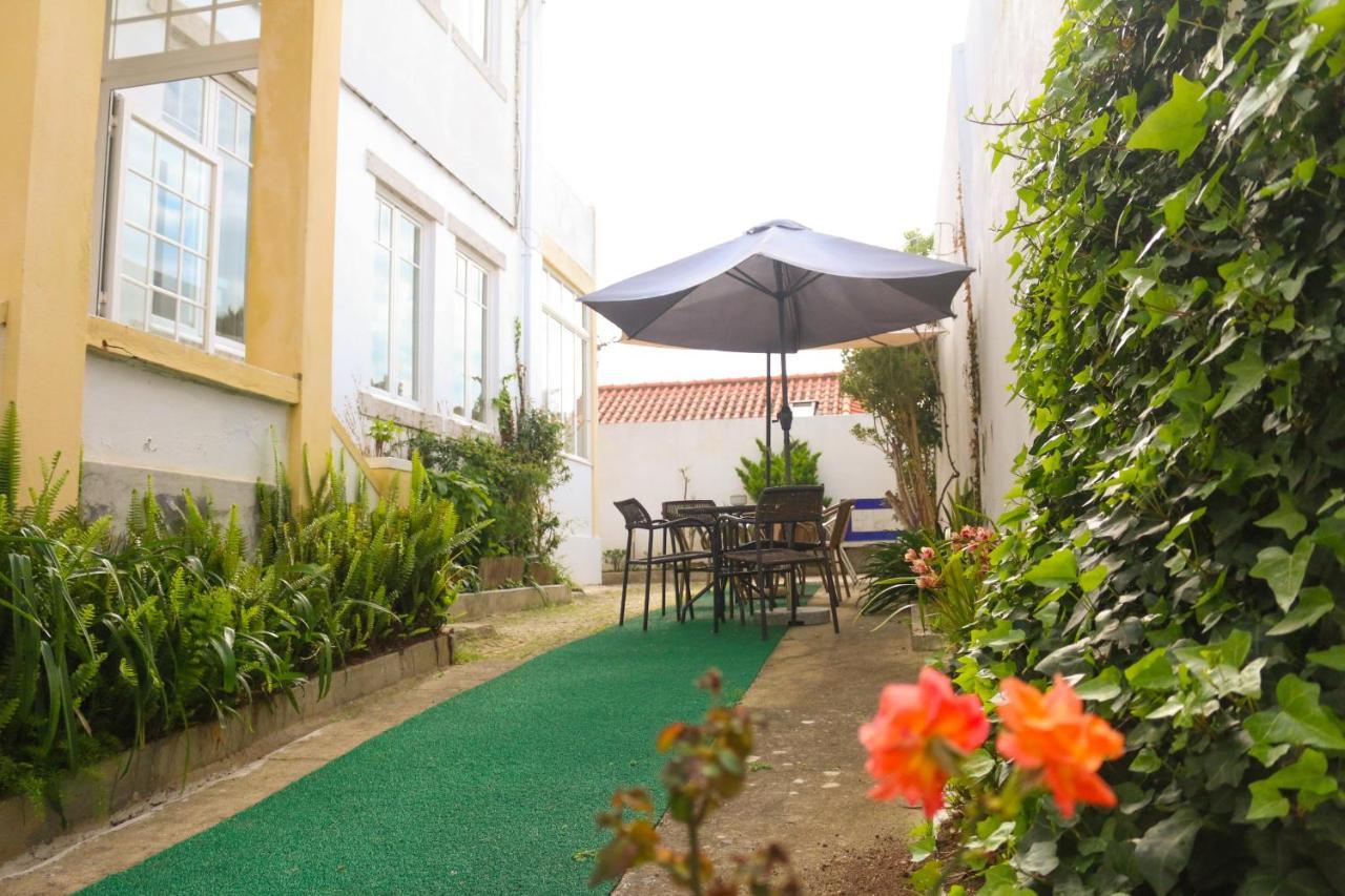 Casa Londres Hotel Estoril Buitenkant foto