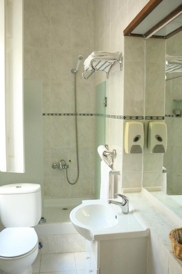Casa Londres Hotel Estoril Buitenkant foto